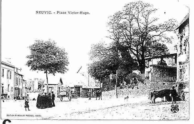 Ville de NEUVIC, carte postale ancienne