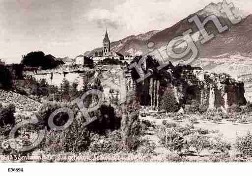 Ville de EMBRUN, carte postale ancienne