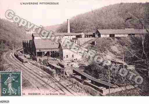 Ville de MESSEIX, carte postale ancienne