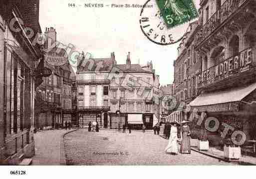 Ville de NEVERS, carte postale ancienne