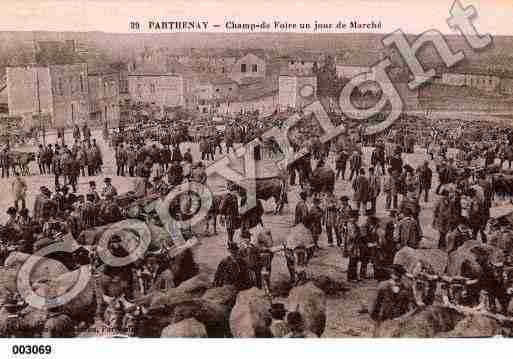 Ville de PARTHENAY, carte postale ancienne