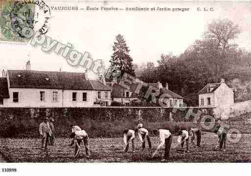 Ville de VAUJOURS, carte postale ancienne