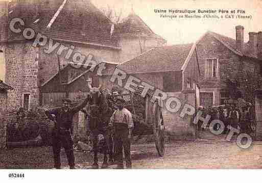 Ville de CRY, carte postale ancienne