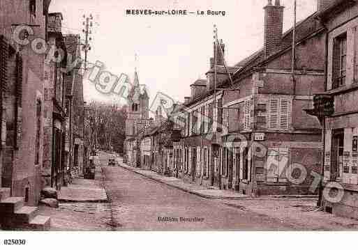 Ville de MESVESSURLOIRE, carte postale ancienne