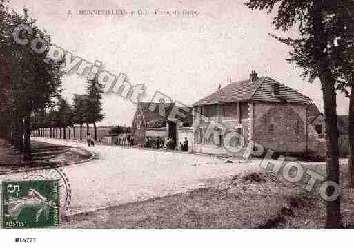 Ville de MONNERVILLE, carte postale ancienne