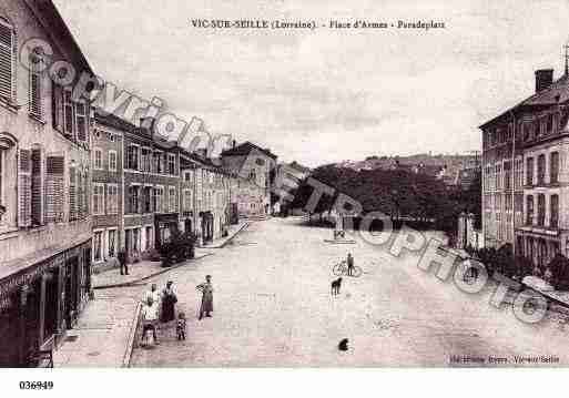 Ville de VICSURSEILLE, carte postale ancienne