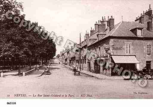 Ville de NEVERS, carte postale ancienne