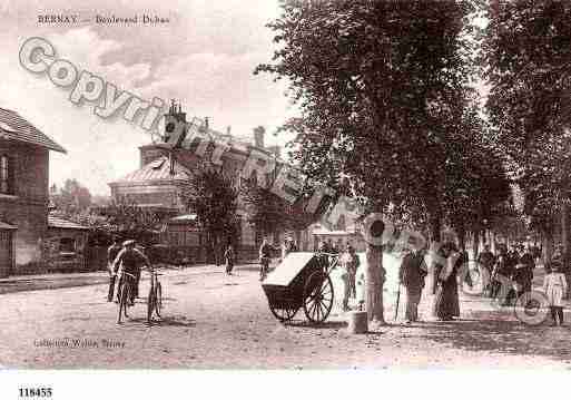 Ville de BERNAY, carte postale ancienne