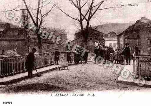 Ville de SALLES, carte postale ancienne