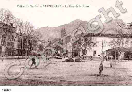 Ville de CASTELLANE, carte postale ancienne