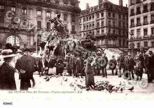 Ville de LYON, carte postale ancienne