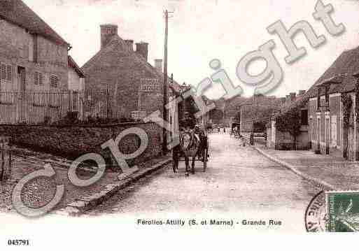 Ville de FEROLLESATILLY, carte postale ancienne