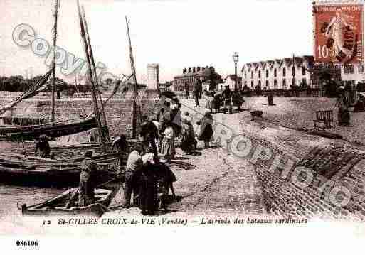 Ville de SAINTGILLESCROIXDEVIE, carte postale ancienne