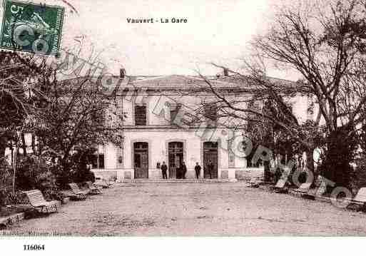 Ville de VAUVERT, carte postale ancienne