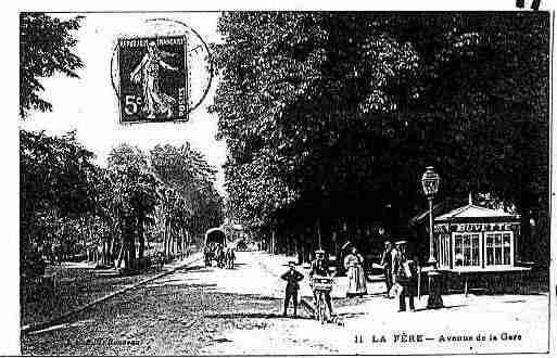 Ville de FERE(LA), carte postale ancienne