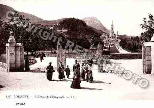 Ville de LOURDES, carte postale ancienne