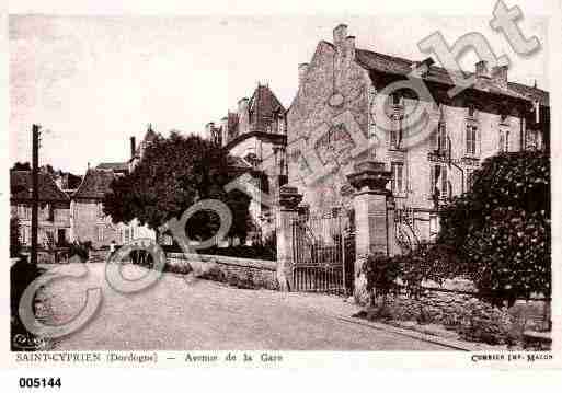 Ville de SAINTCYPRIEN, carte postale ancienne