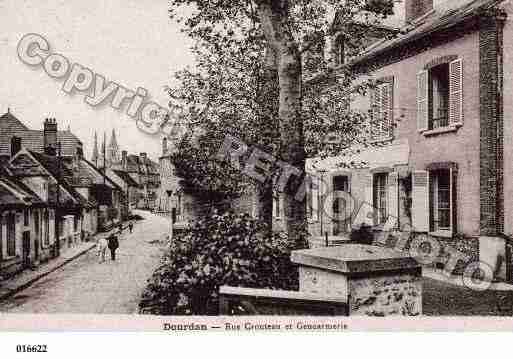 Ville de DOURDAN, carte postale ancienne