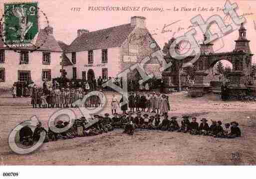 Ville de PLOUNEOURMENEZ, carte postale ancienne