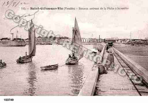 Ville de SAINTGILLESCROIXDEVIE, carte postale ancienne