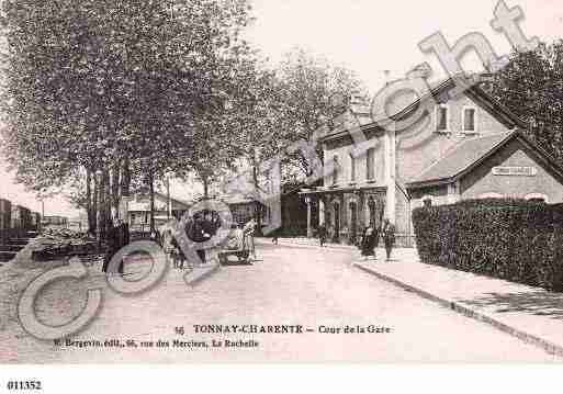Ville de TONNAYCHARENTE, carte postale ancienne