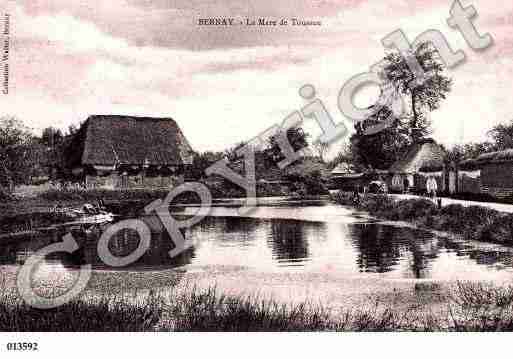 Ville de BERNAY, carte postale ancienne