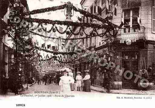 Ville de DOURDAN, carte postale ancienne