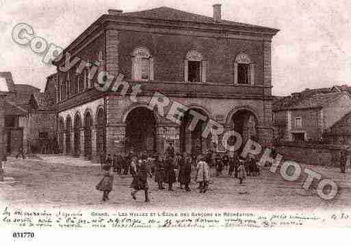 Ville de GRAND, carte postale ancienne