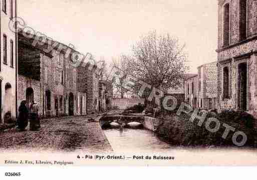 Ville de PIA, carte postale ancienne