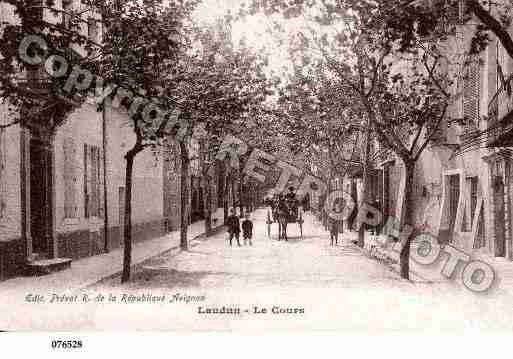 Ville de LAUDUN, carte postale ancienne