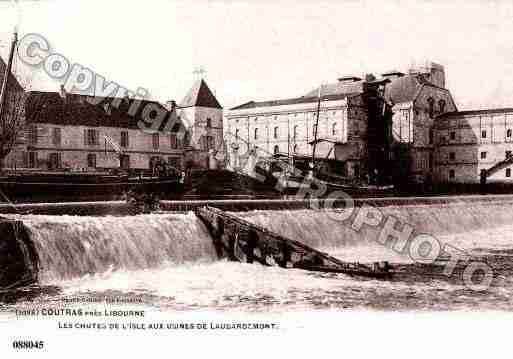 Ville de COUTRAS, carte postale ancienne