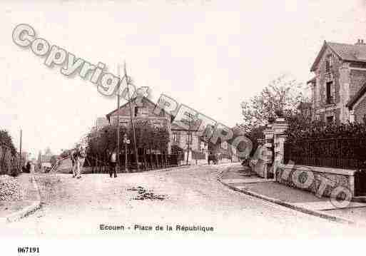 Ville de ECOUEN, carte postale ancienne