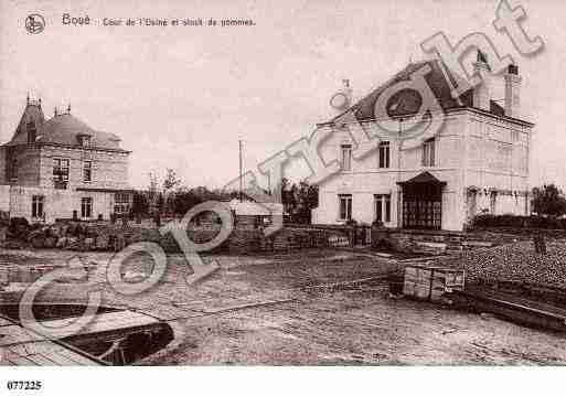 Ville de BOUE, carte postale ancienne