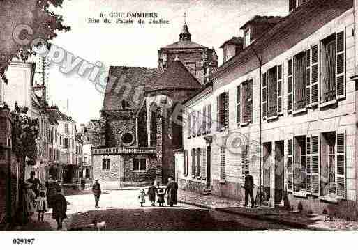 Ville de COULOMMIERS, carte postale ancienne
