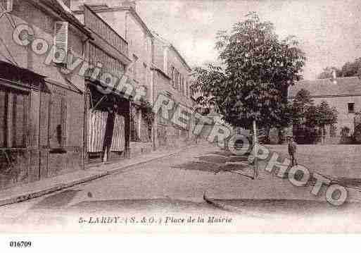 Ville de LARDY, carte postale ancienne
