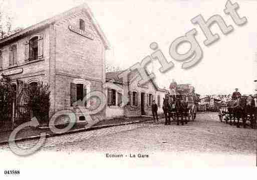 Ville de ECOUEN, carte postale ancienne