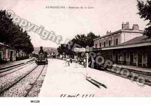 Ville de REMOULINS, carte postale ancienne