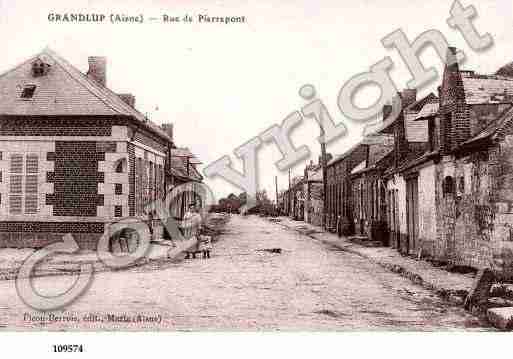 Ville de GRANDLUPETFAY, carte postale ancienne