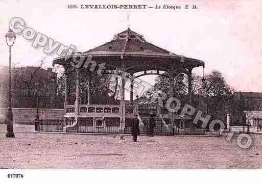 Ville de LEVALLOISPERRET, carte postale ancienne