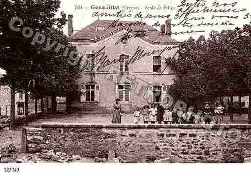 Ville de GENOUILLAC, carte postale ancienne