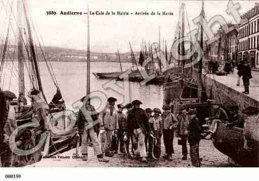 Ville de AUDIERNE, carte postale ancienne