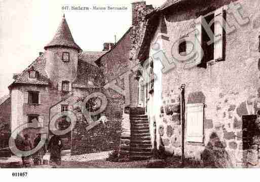 Ville de SALERS, carte postale ancienne