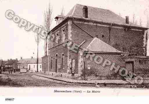 Ville de MARESCHES, carte postale ancienne