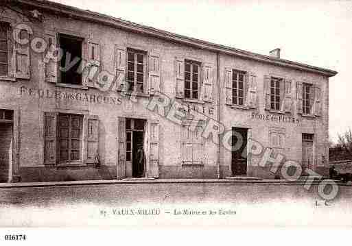 Ville de VAULXMILIEU, carte postale ancienne