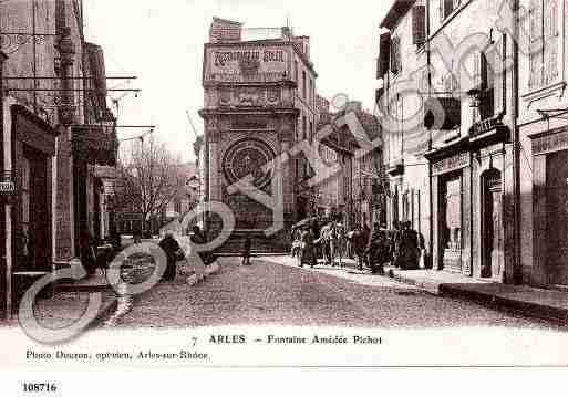 Ville de ARLES, carte postale ancienne