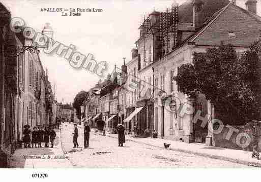 Ville de AVALLON, carte postale ancienne