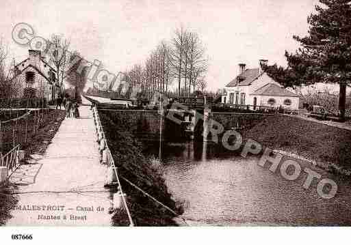 Ville de MALESTROITFOVENO, carte postale ancienne