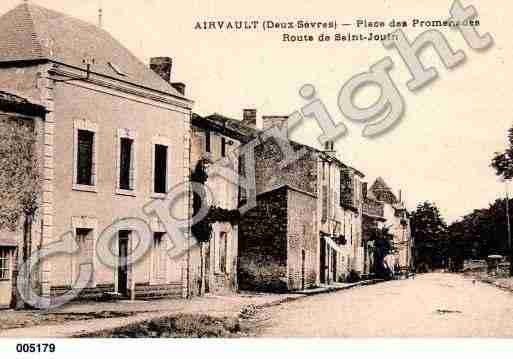 Ville de AIRVAULT, carte postale ancienne