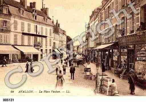 Ville de AVALLON, carte postale ancienne