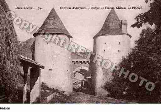 Ville de AIRVAULT, carte postale ancienne